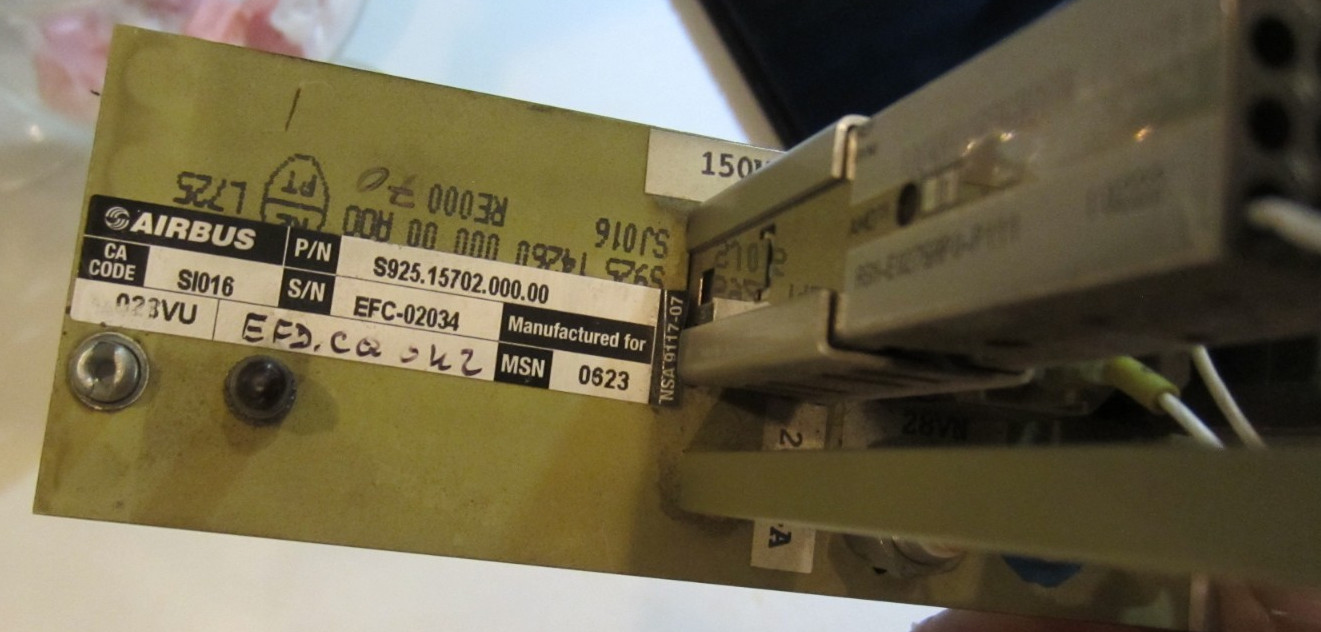 AIRBUS EMERGENCY LOCATOR XMTR PANEL ORIGINAL WITH SWITCH