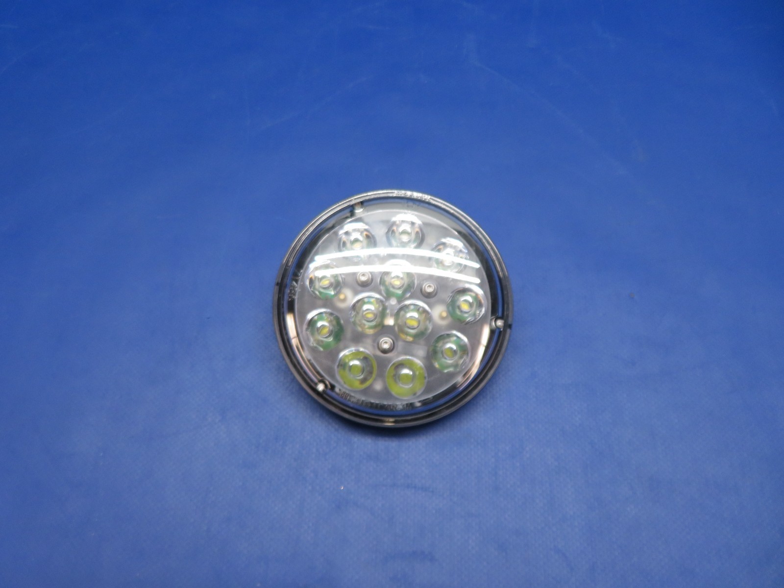 Beech 76 Duchess Whelen PLED1L Landing Light 14v 01-0771424-10 TESTED (0226-207)