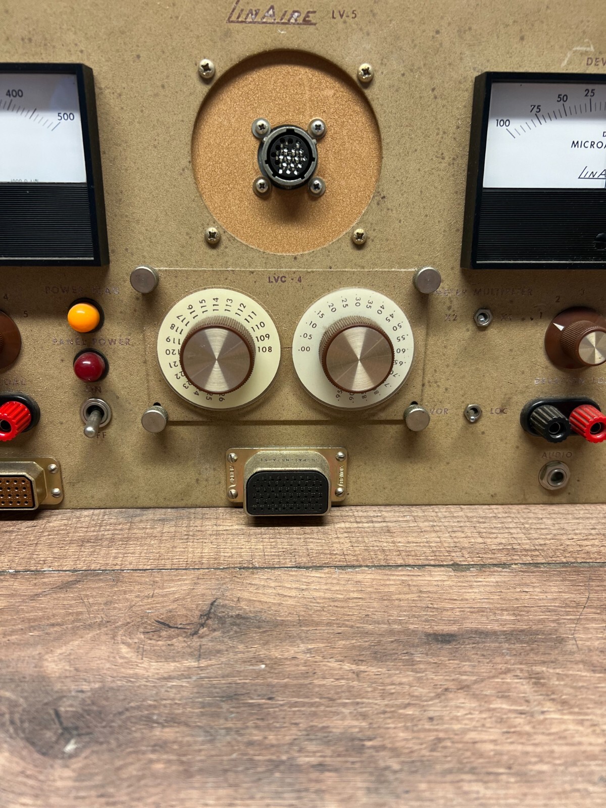 Linaire LV-5 Test Panel