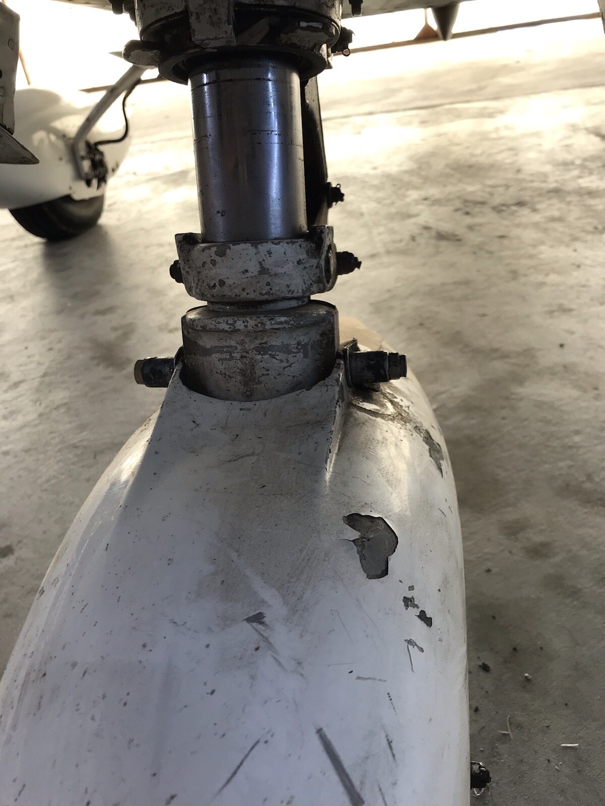 Tow bar for Cessna 150-182