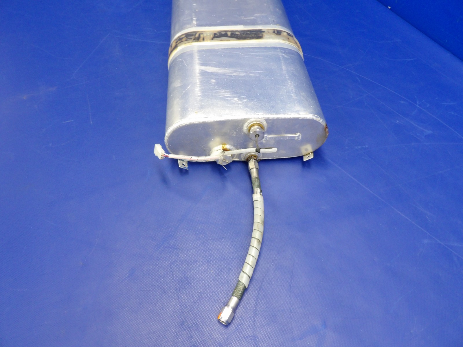Diamond DA-40 LH/RH Inboard Fuel Tank P/N D41-2817-10-00-1 (0626-2052)
