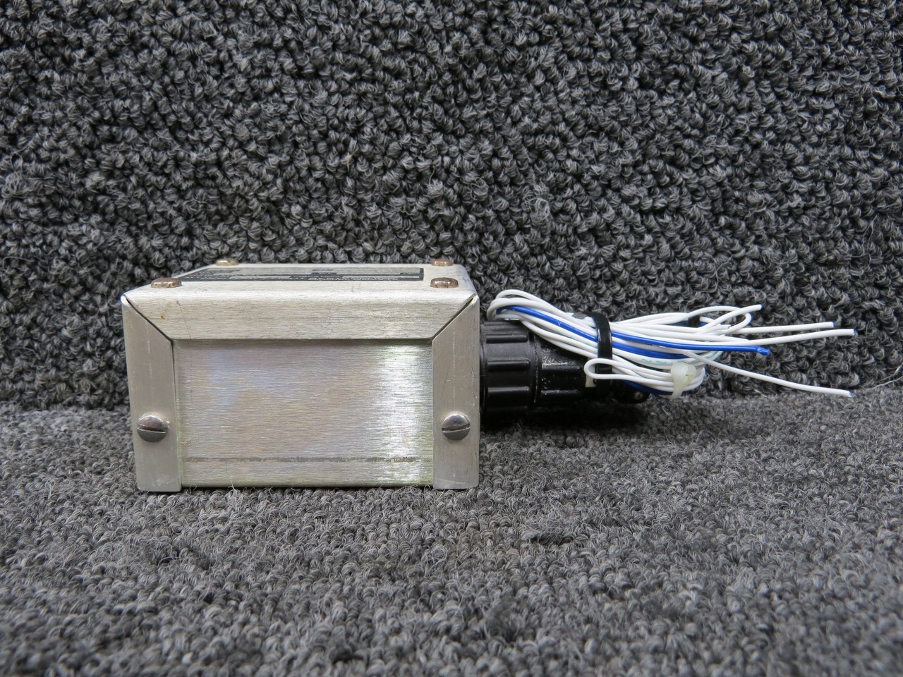 1C778-200 Century Flight Autopilot Adapter Unit (Volts: 28)