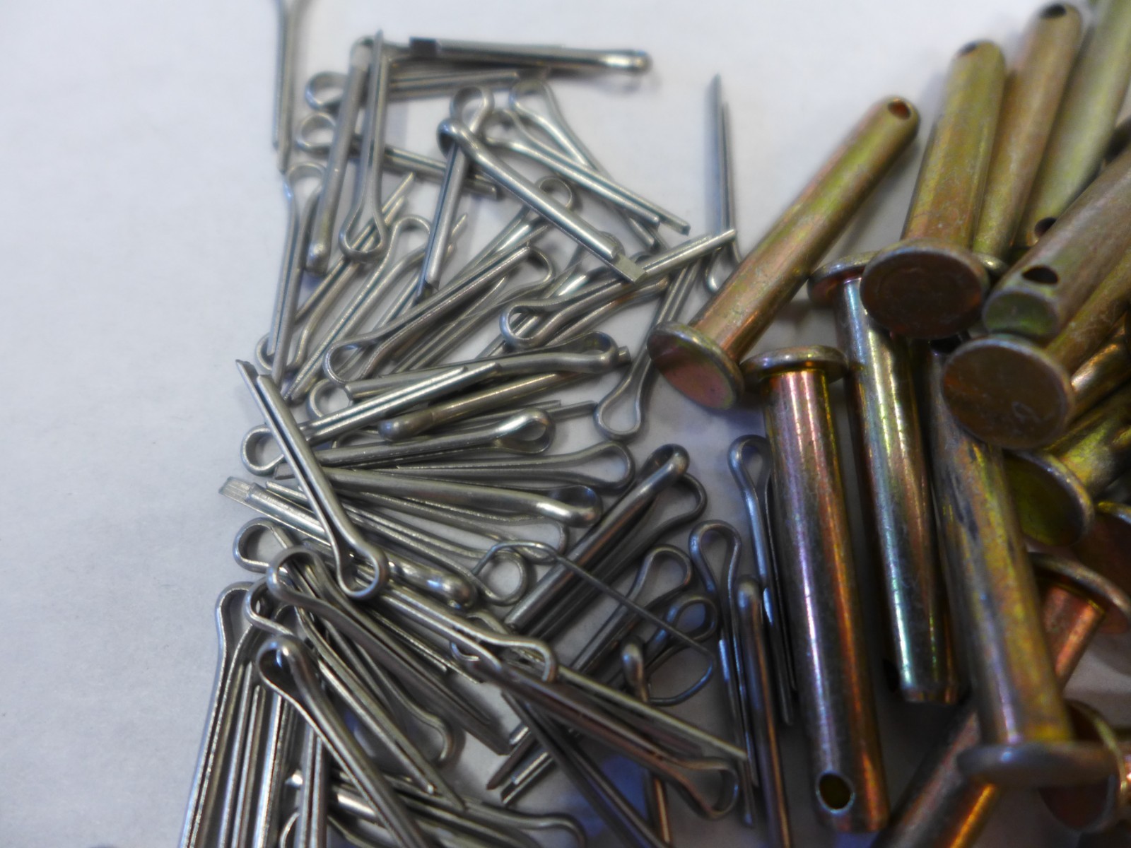 50 Military Standard 1-1/32″ Straight Headed Clevis+Cotter Pins MS20392-2C33 NEW