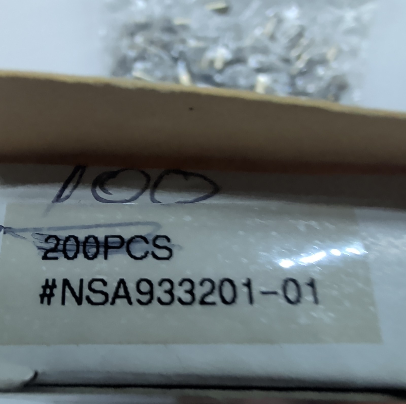 100x ​Airbus NSA933201-01 Subminiature Lamps 28V 24mA T-1 Flange CM-3112 WL-3112