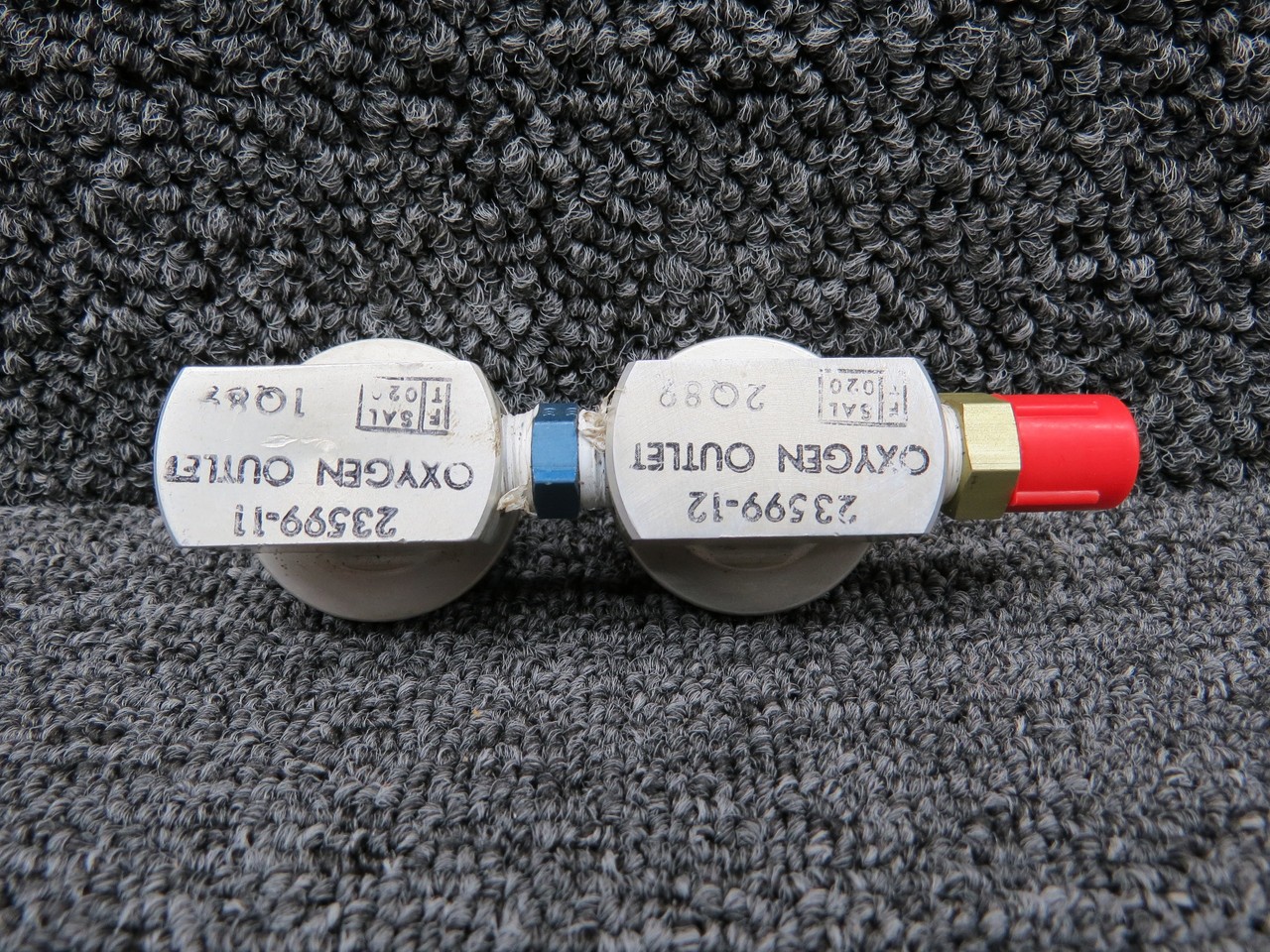 23599-12, 23599-11 Mooney M20K Oxygen Outlet Set