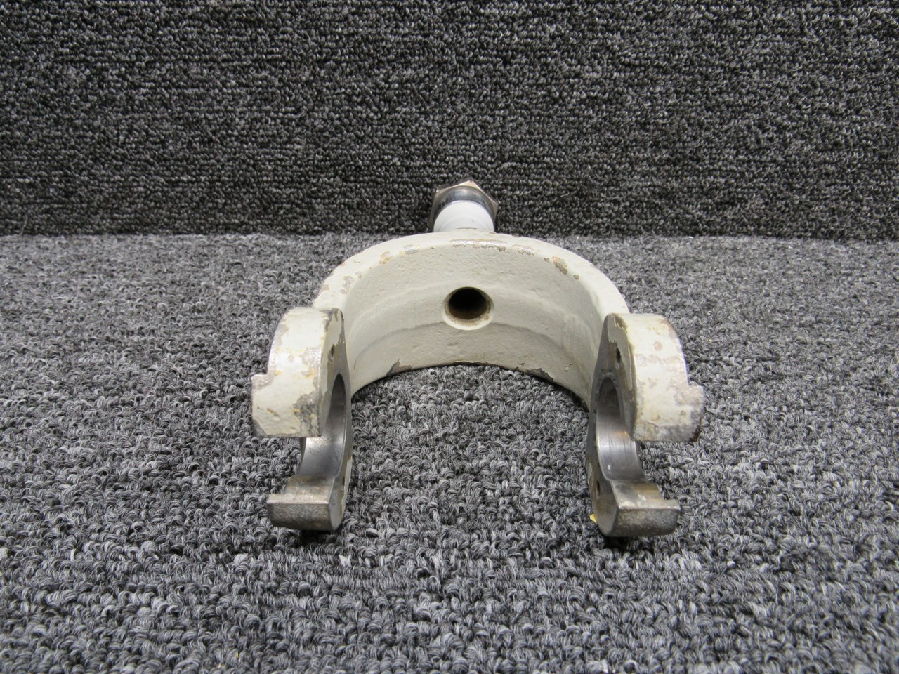 14929A Embraer EMB110 Main Landing Gear Fork LH