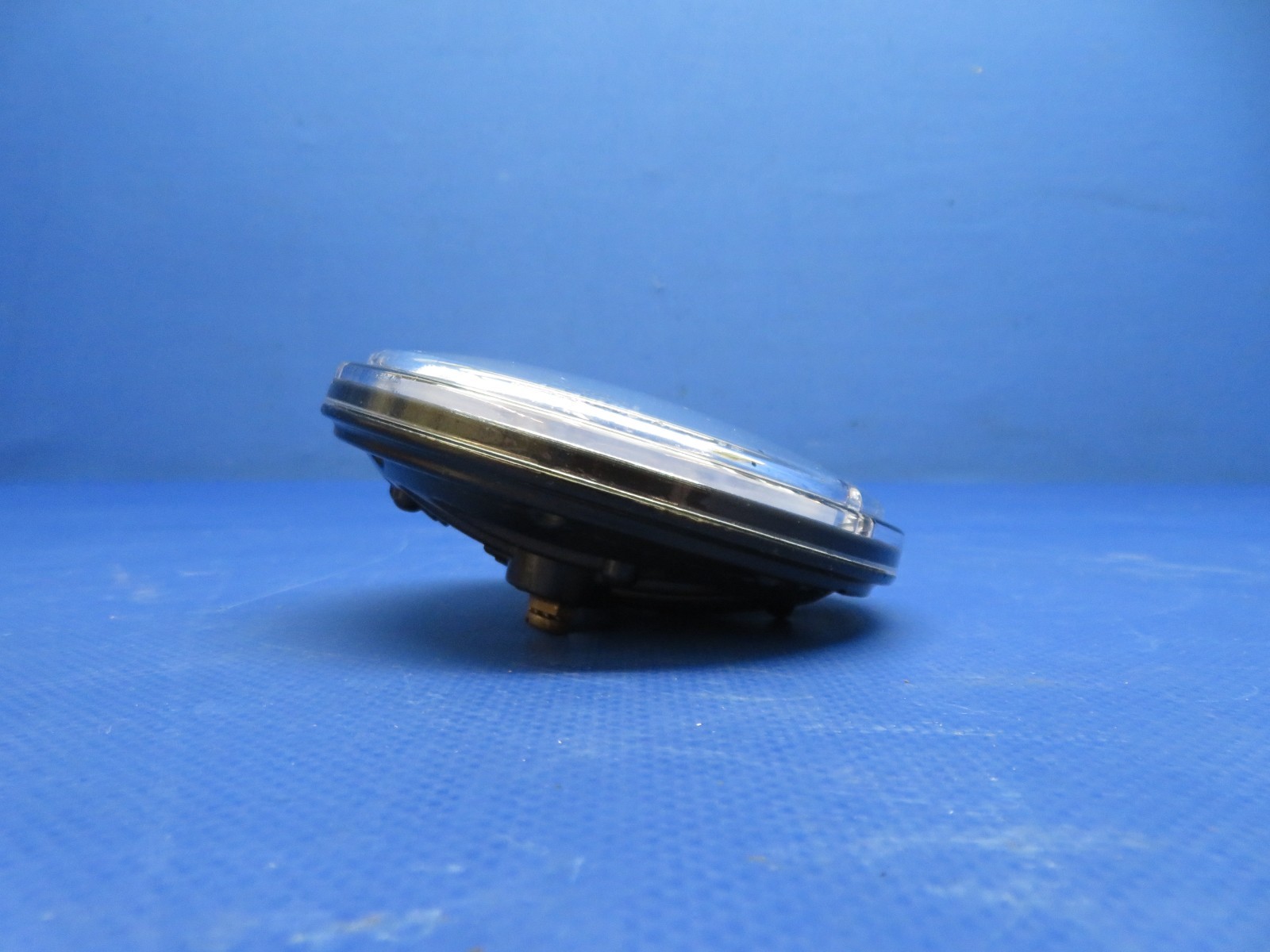 Beech 76 Duchess Whelen PLED1L Landing Light 14v 01-0771424-10 TESTED (0226-207)