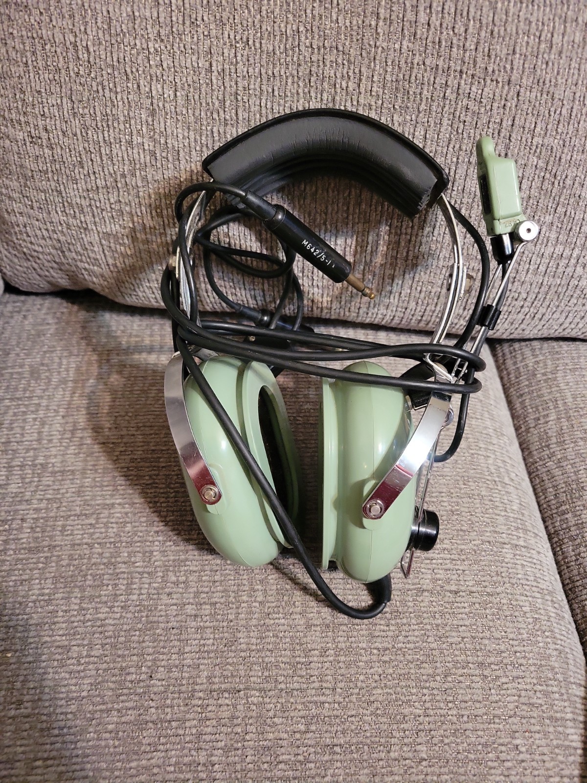 David Clark Headset Model H10-40 W/M-4 Electret Microphone. Untested, Parts Only