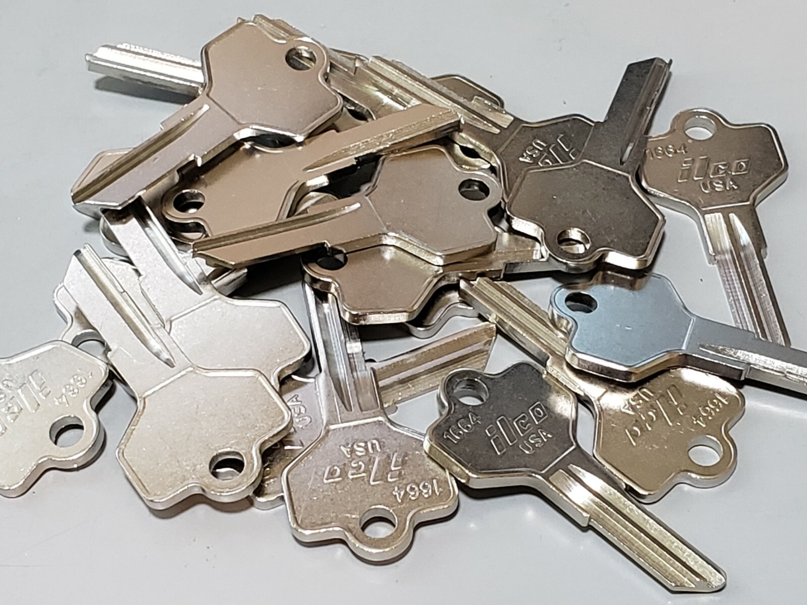 Ilco 1664 Uncut Key Blank for ACS & Cessna Aircraft Airplane