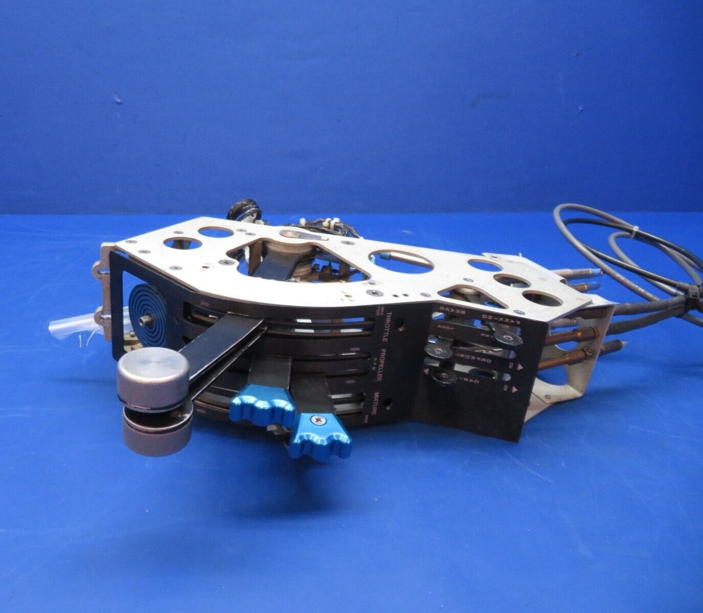 Diamond DA-42 Engine Control Console Assy P/N C61-7613-154-001 (0623-499)