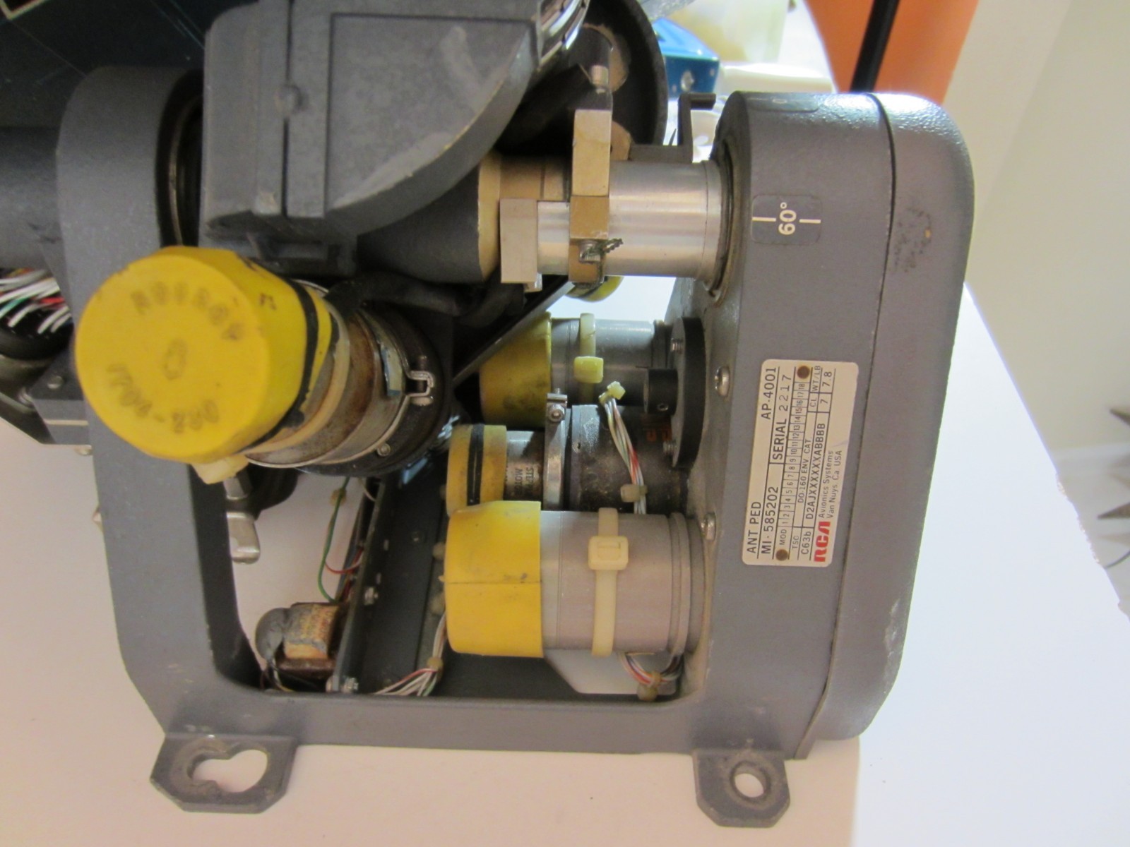 RCA AP-4001 MI 585202 LARGE PHASED ARRAY 17 3/4 X 16 3/4 MI-585066