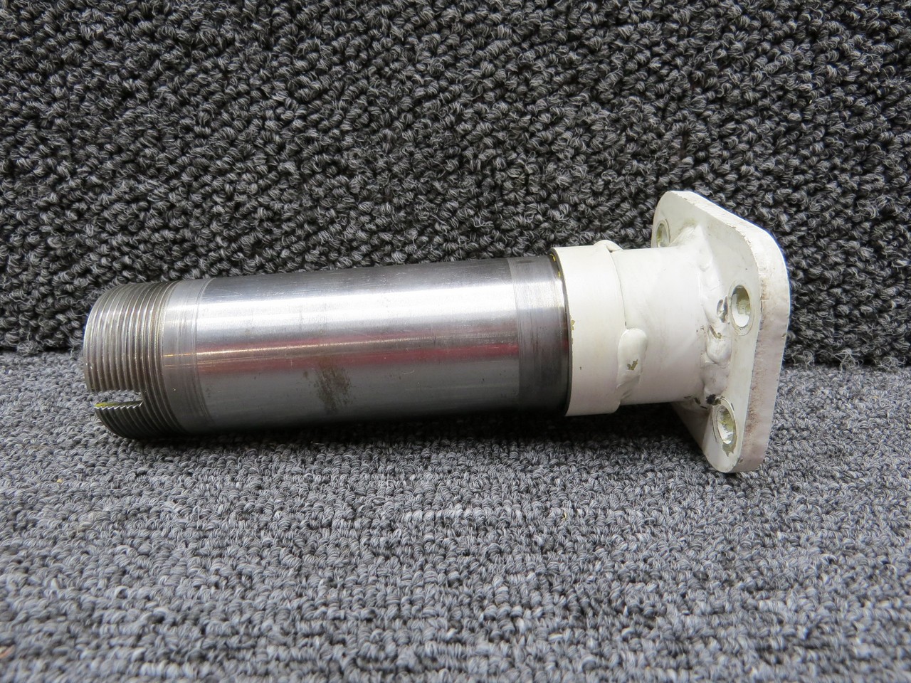 2-1917 Bellanca 7GCAA Main Landing Gear Axle Assembly