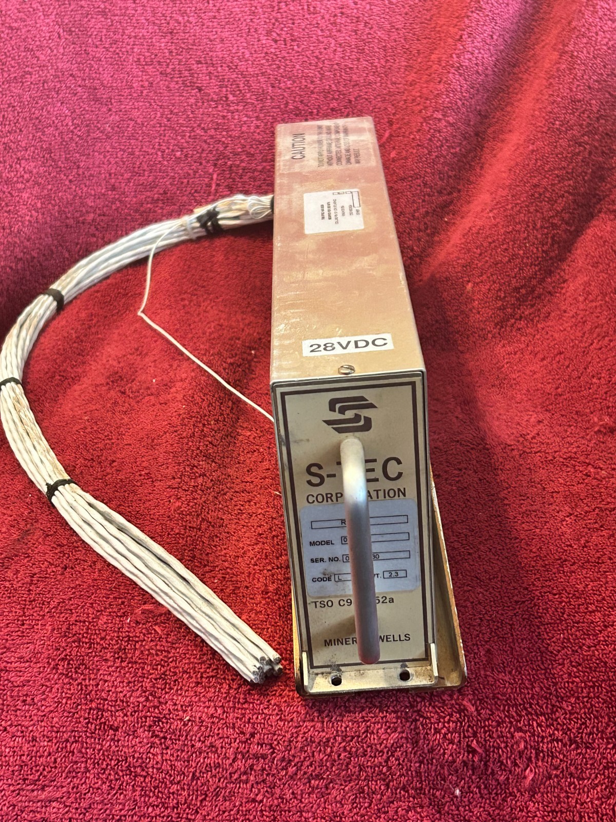 S-TEC 28 VDC AUTOPILOT COMPUTER RFGC P/N 0109 WITH TRAY AND CONNECTOR