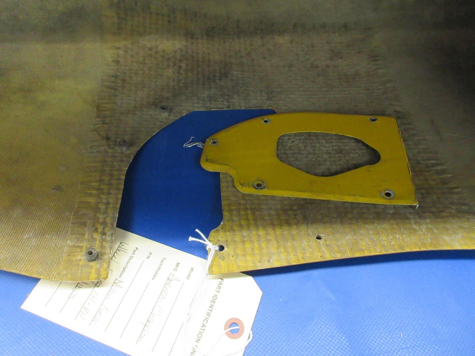 Bellanca American Champion Main Gear Wheel Fairing LH + RH P/N 7-1301 (0324-609)