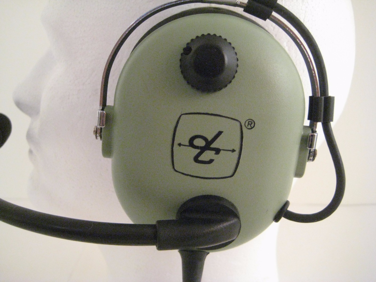 David Clark H10-13.4 Remanufactured General Aviation Headset with Volume Control