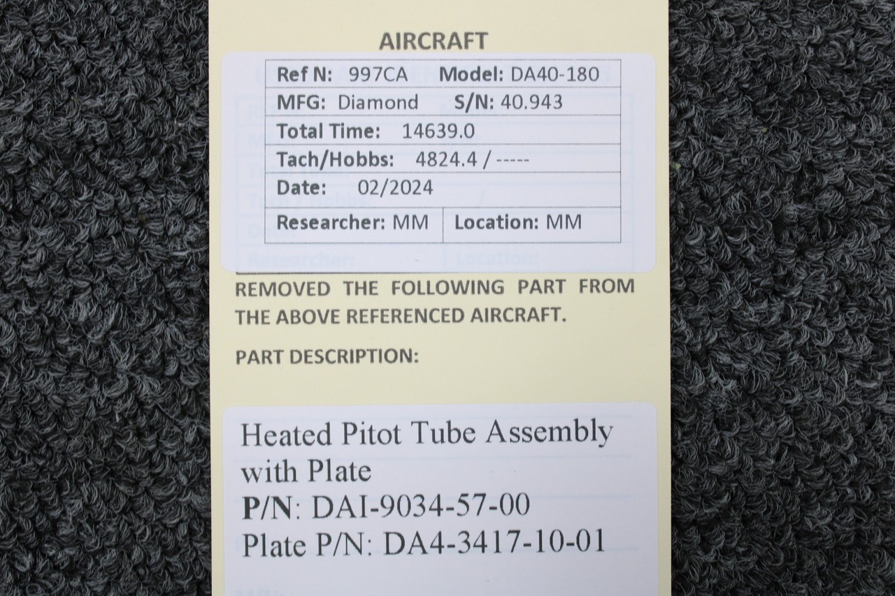 DAI-9034-57-00 Diamond DA40-180 Heated Pitot Tube Assembly with Plate