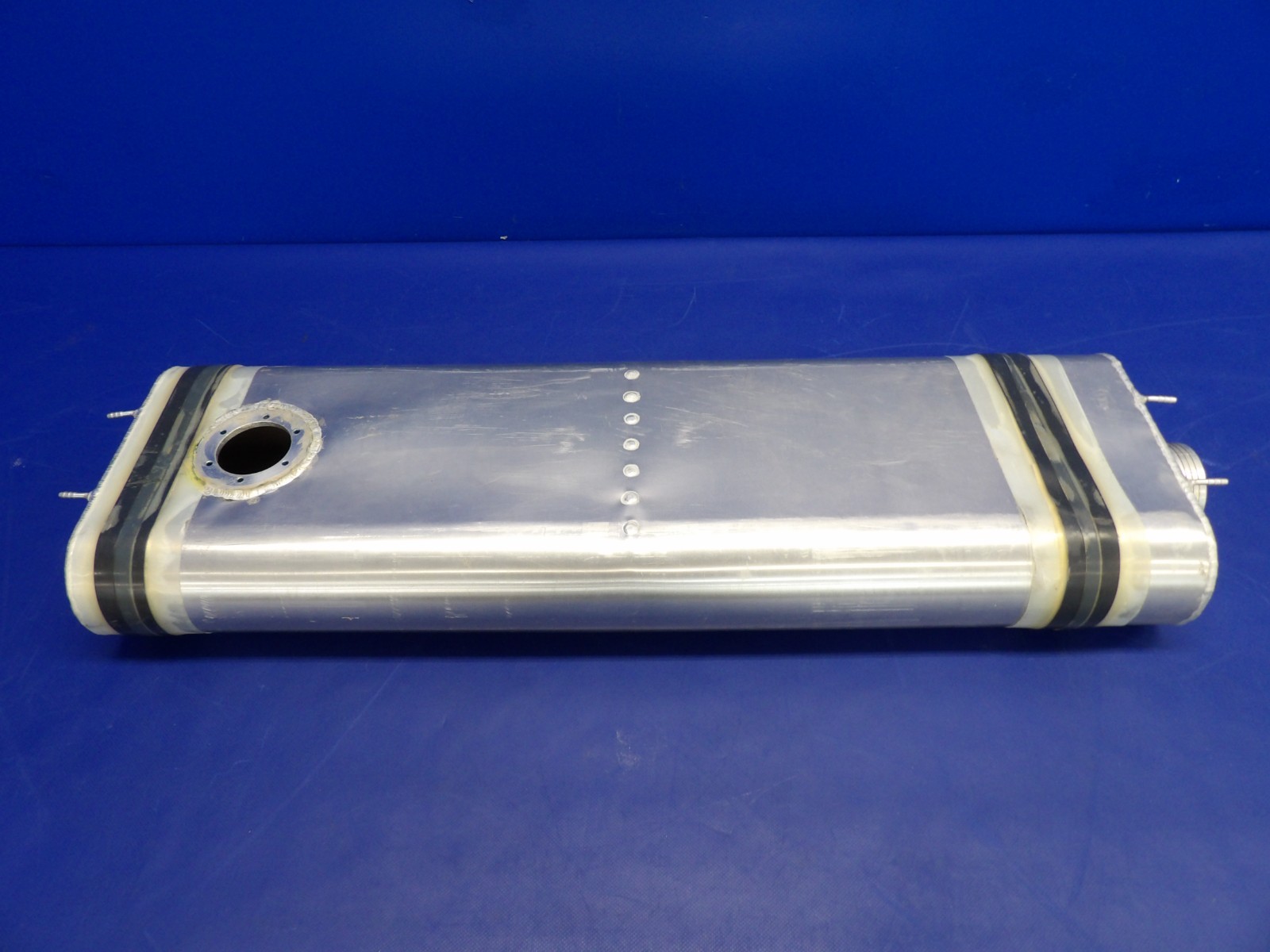 Diamond DA-40 LH/RH Outboard Auxiliary Fuel Tank P/N D41-2817-20-00 (0626-2053)