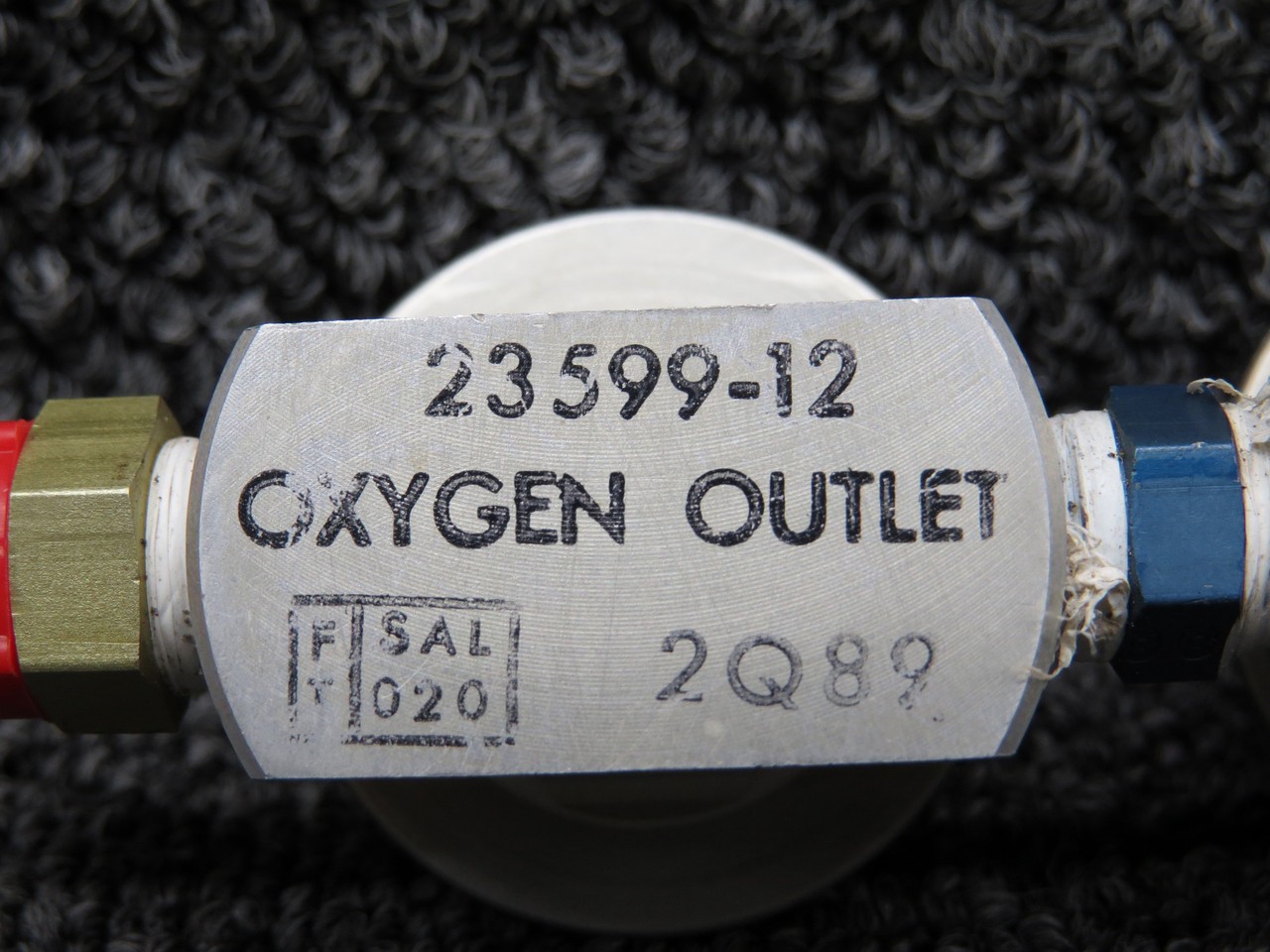 23599-12, 23599-11 Mooney M20K Oxygen Outlet Set