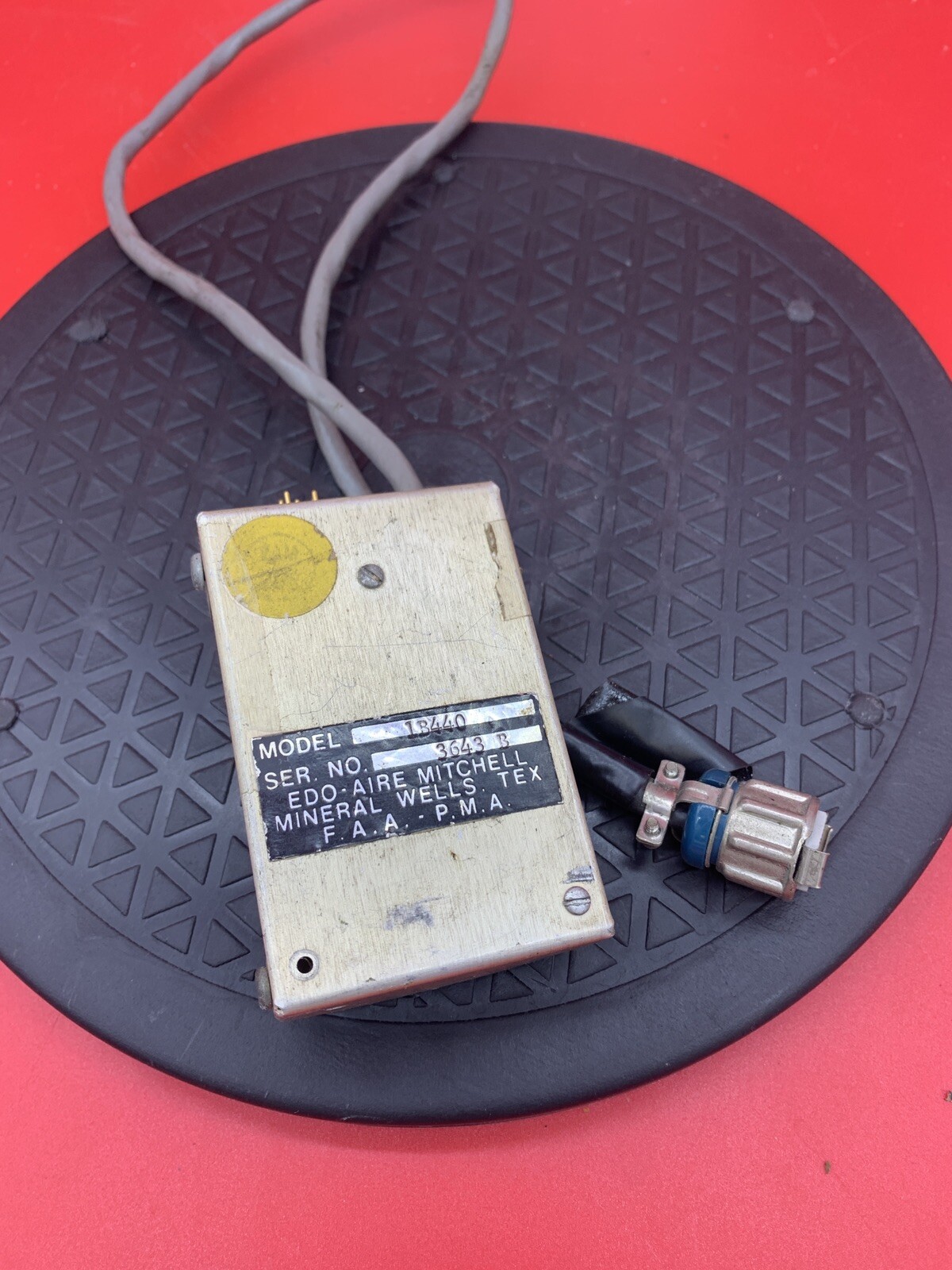 EDO-AIRE MITCHELL AUTOPILOT SIGNAL FILTER P/N: 1B440