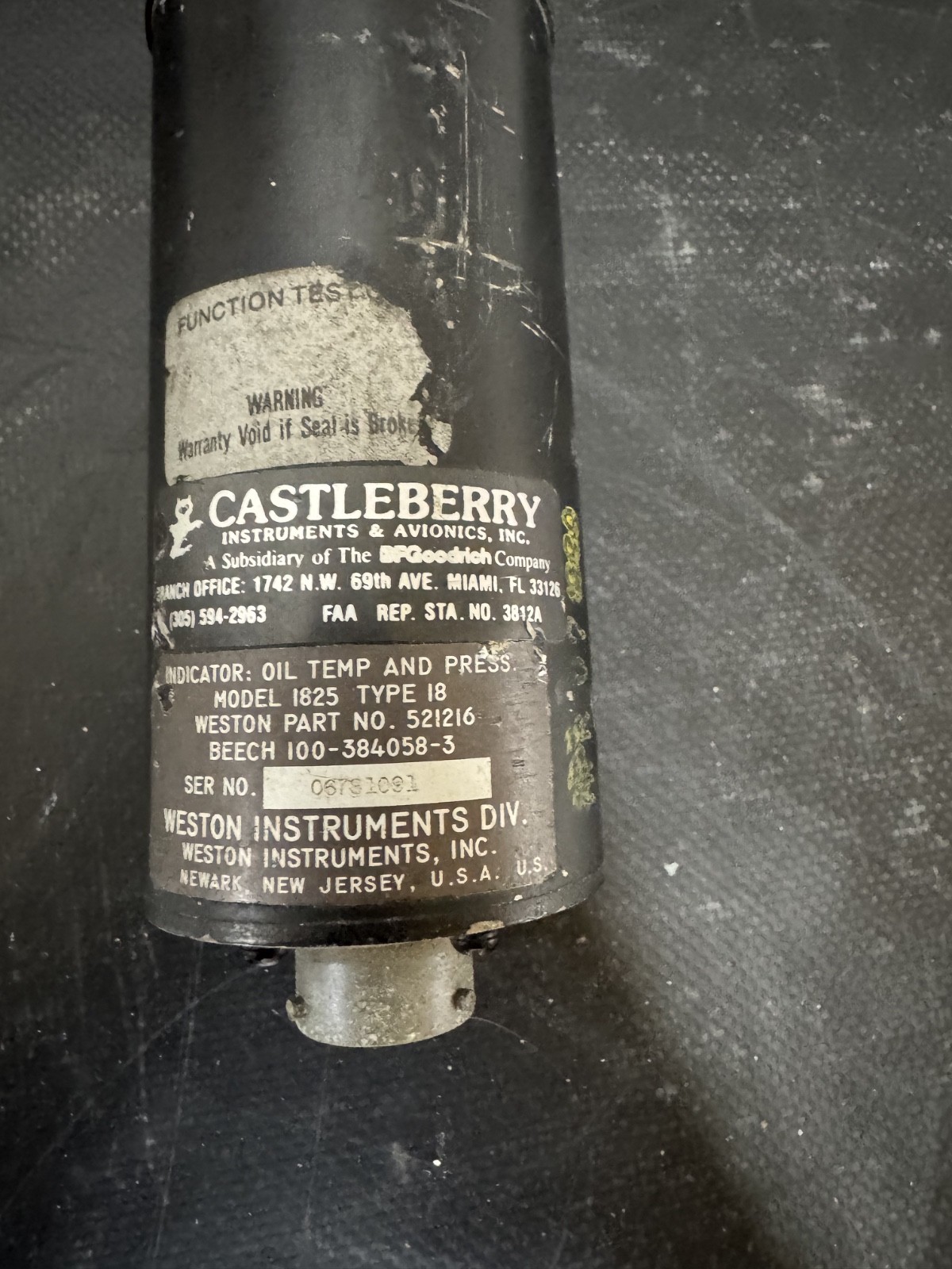 Weston Indicator Oil Temp & Press MN 1825 Type 18 – SERVICEABLE