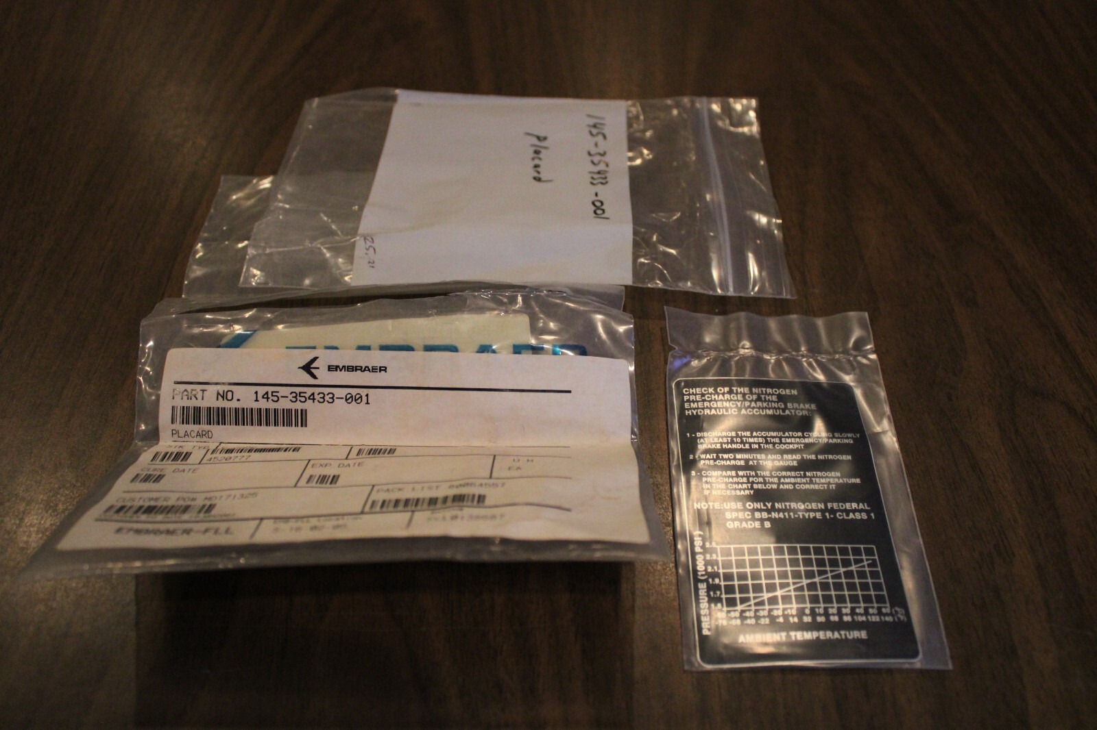 Embraer P/N 145-35433-001 Placard