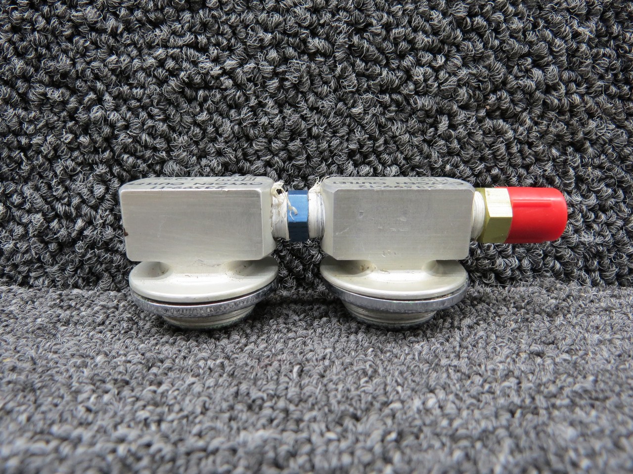 23599-12, 23599-11 Mooney M20K Oxygen Outlet Set