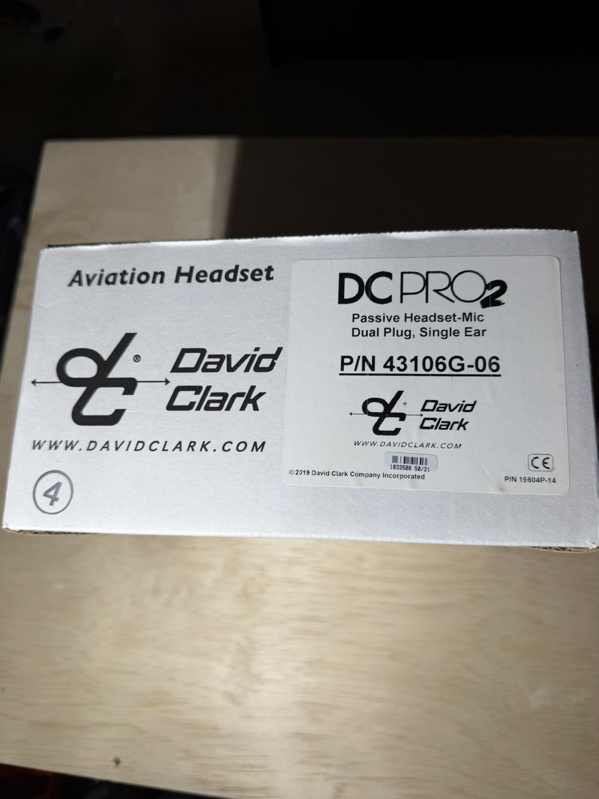 David Clark DC PRO-2 Single Ear Aviation Headset Dual GA Plug 43106G-06 w/ Box