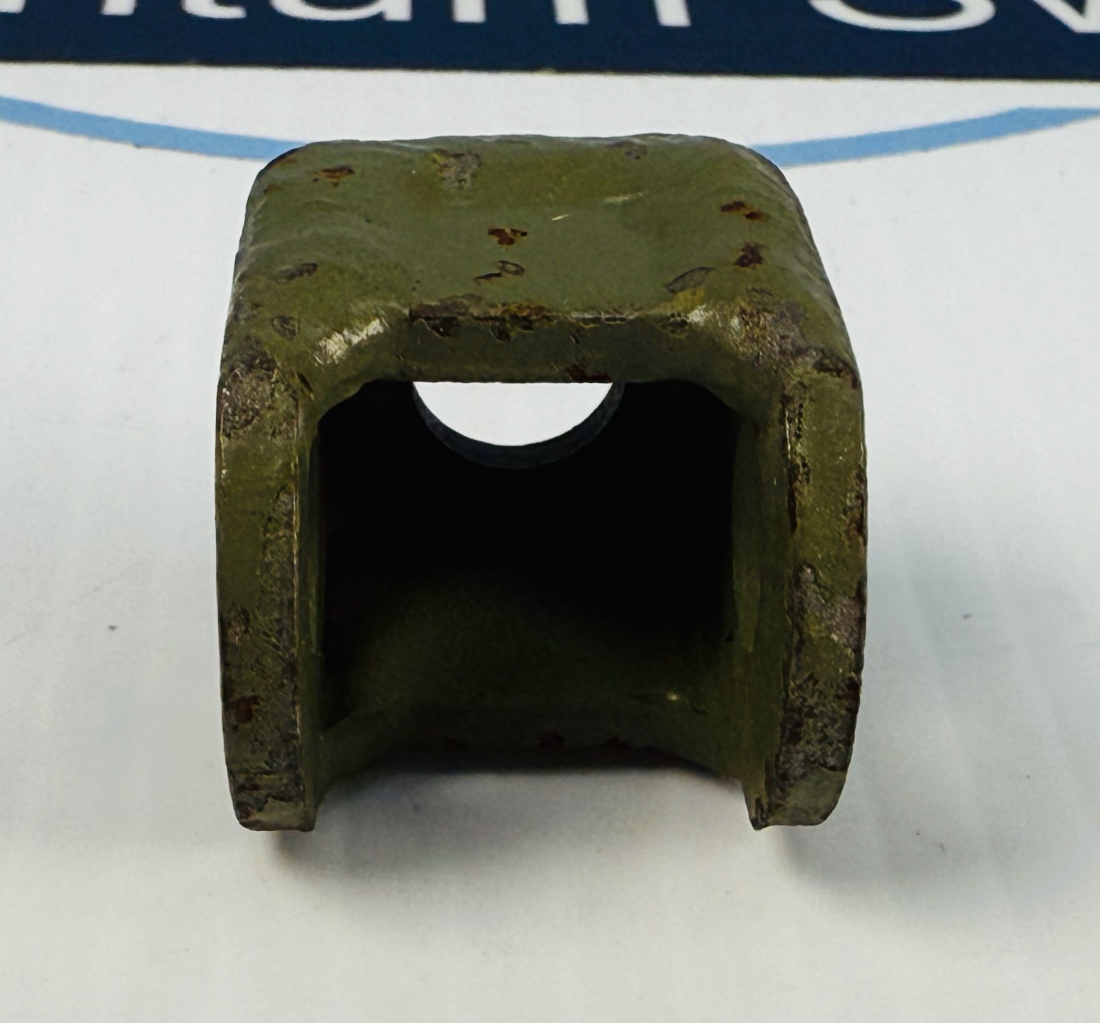 Piper 12213-000 Engine Attachment Bracket NEW OLD STOCK Swing-Out Engine Mount