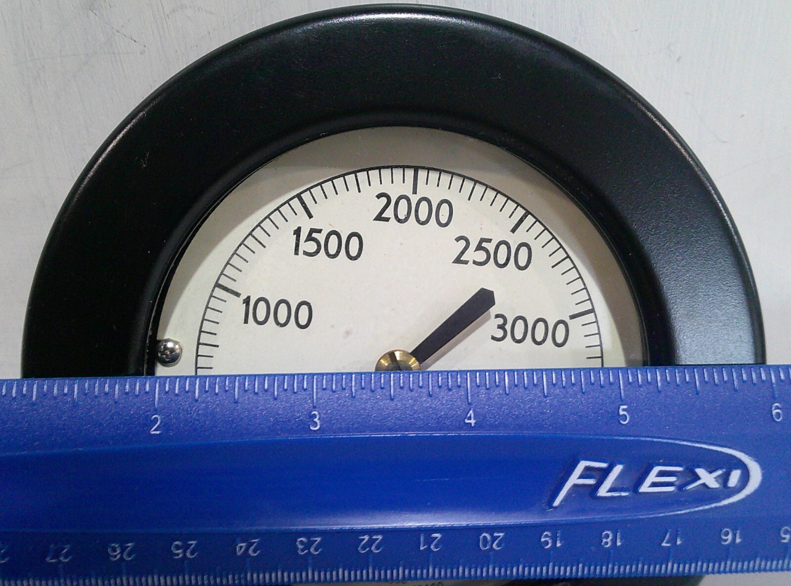 U.S.GAUGE PRESSURE 0-4000 GAUGE 3.5 INCH GLASS FACE NEW