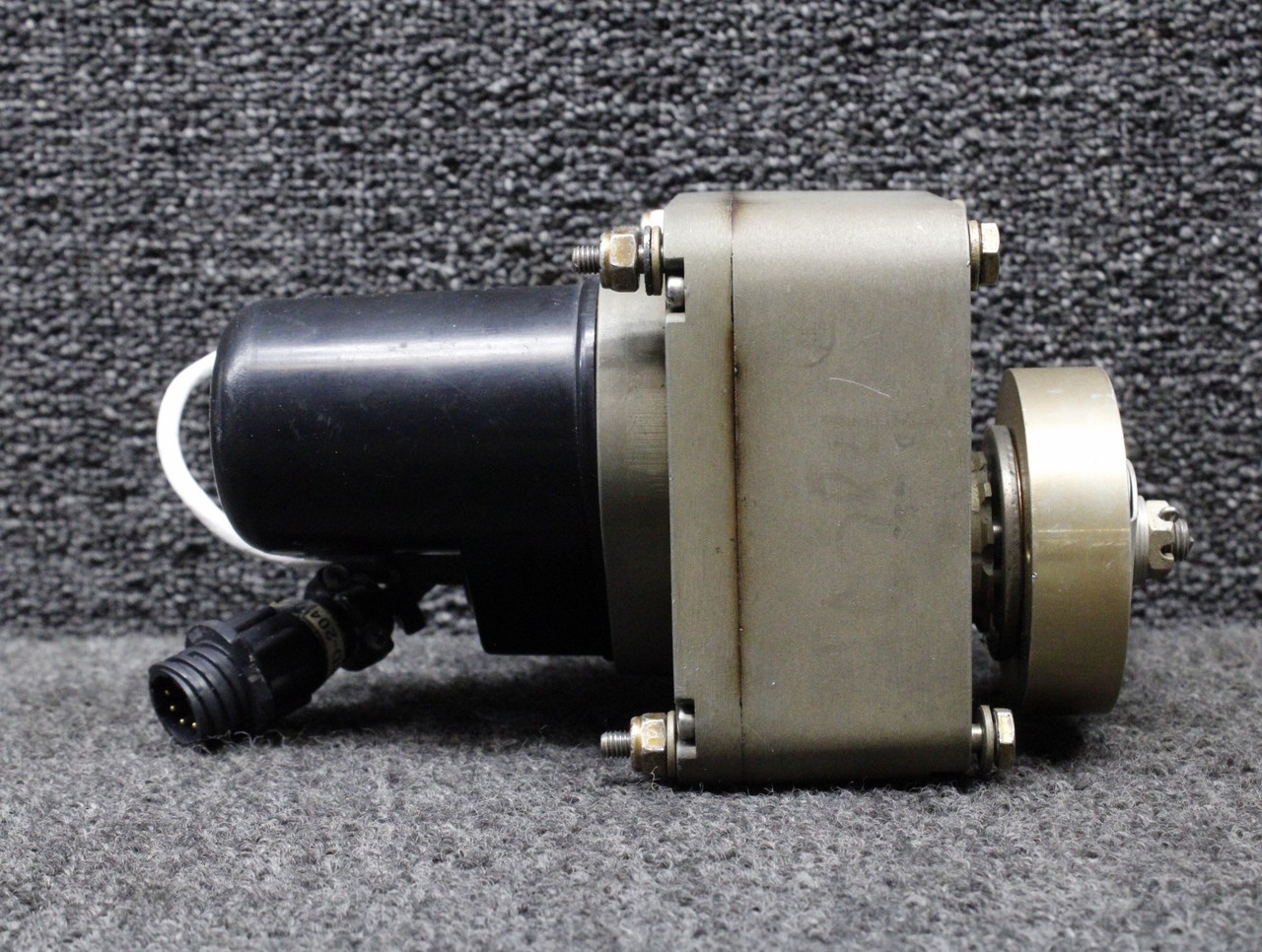 1C784-801 Century Flight Systems Yaw Servo Assembly (Volts: 14)