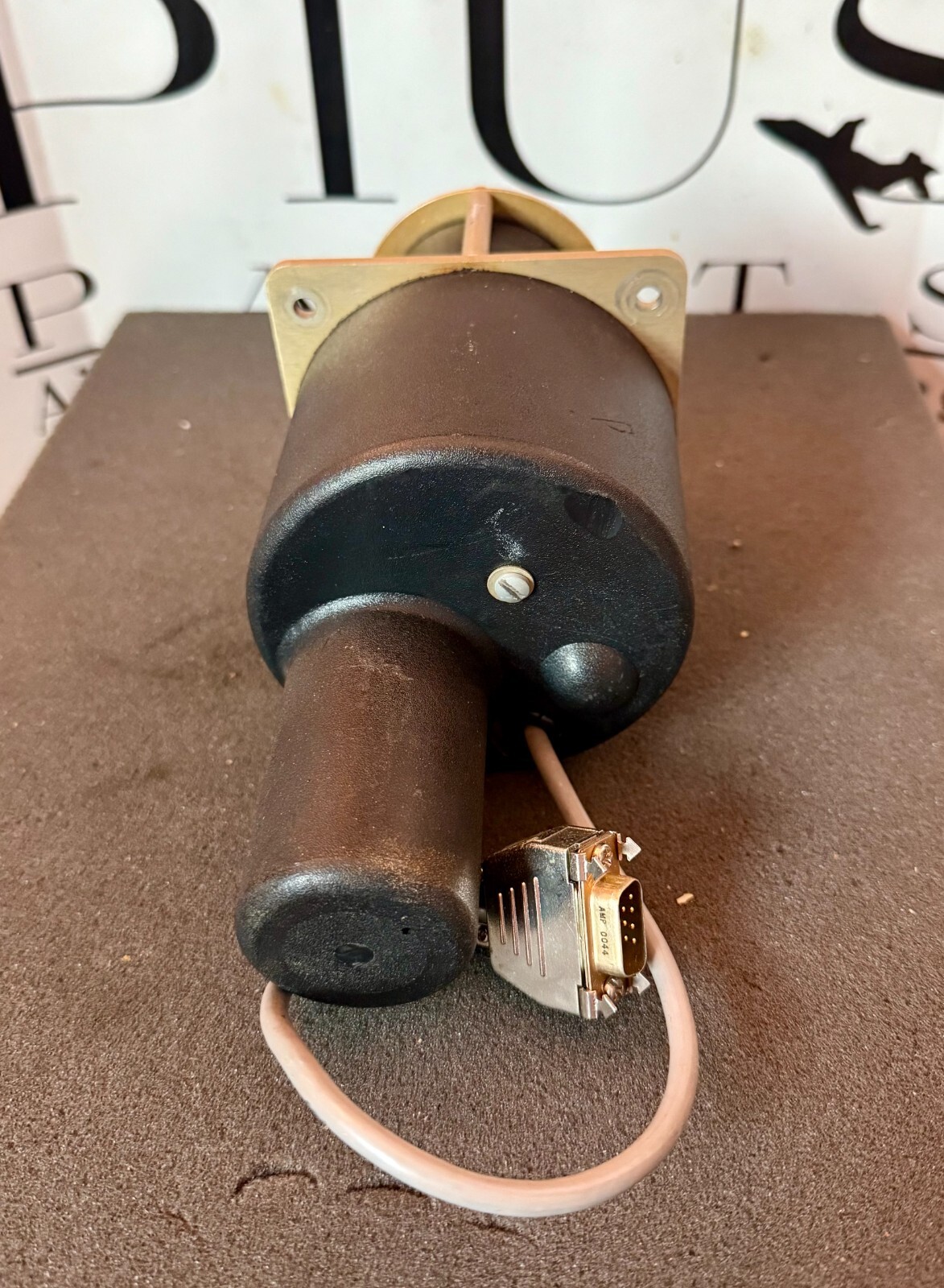 0106-T9 – S-TEC Corporation Auto-Pilot Trim Servo – Used Part