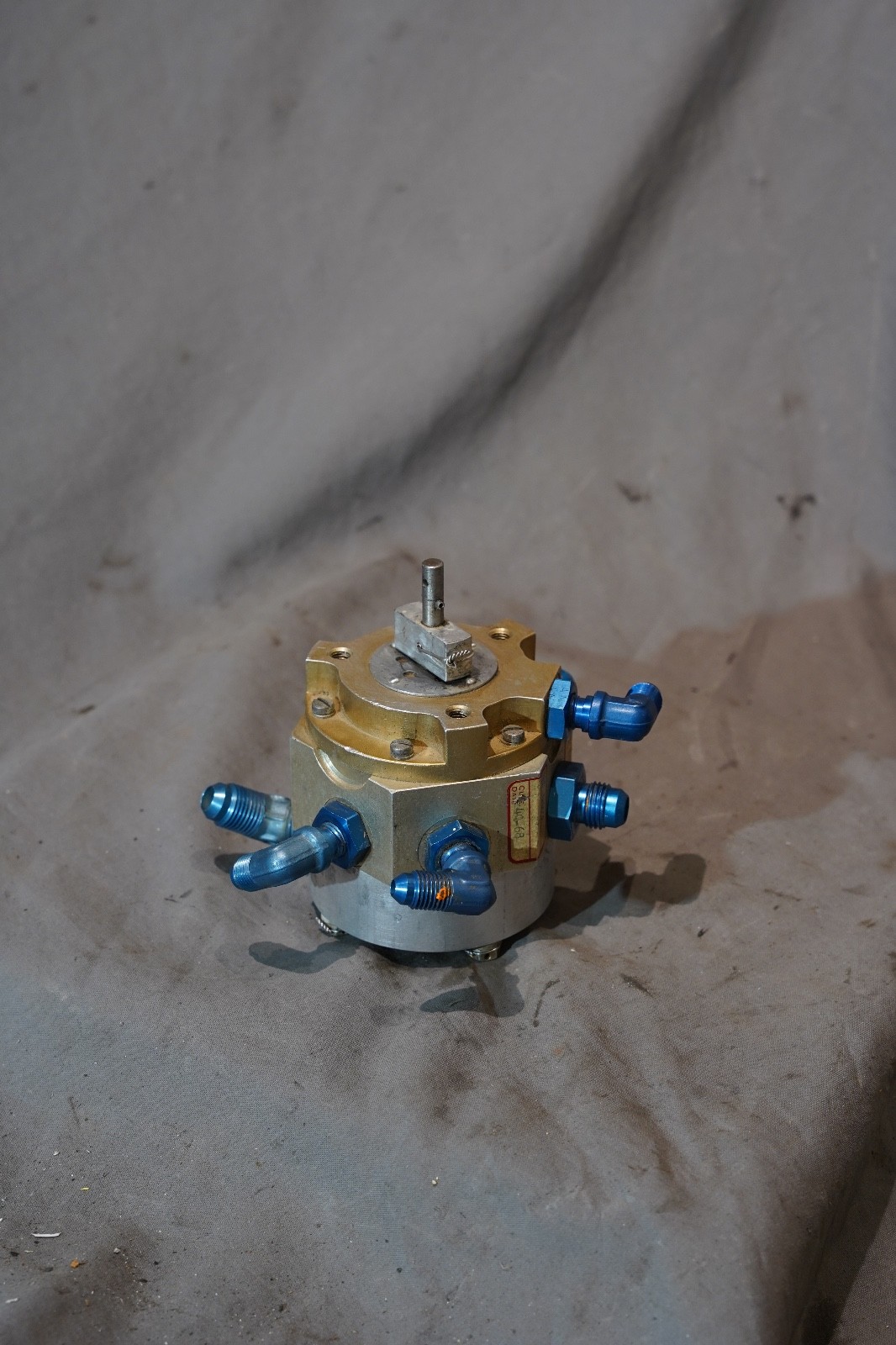 HE825-1 (Alt: 191913-10) Bellanca H&E Fuel Selector Valve
