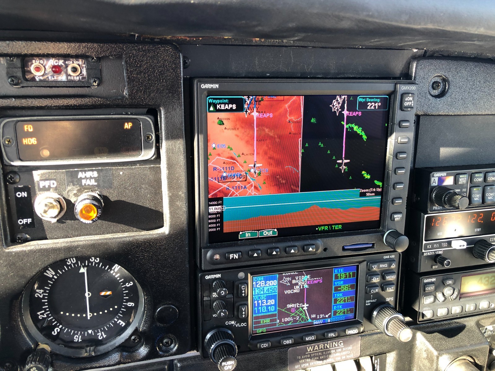 Garmin GMX200 MFD I/O traffic, includes tray and connectors