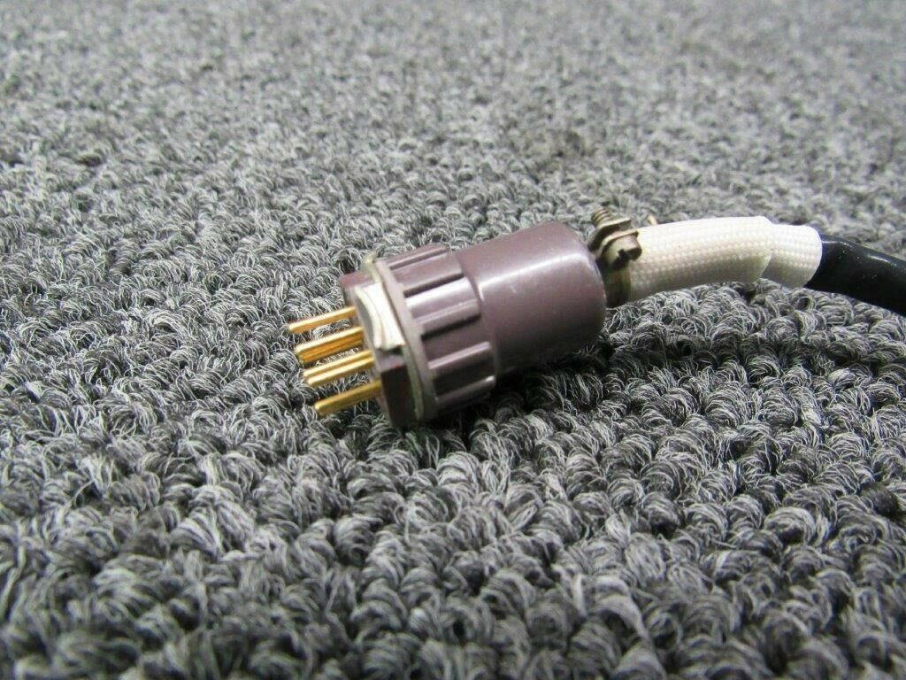 071-1242-00 Bendix King KA-518 Slaving Control (14V) (SA)
