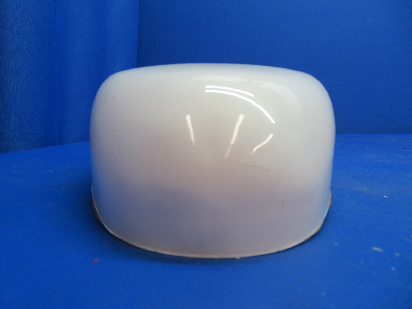 Beech C-35 Bonanza Narco NA-841 ADF Antenna P/N NA-841 (1122-900)