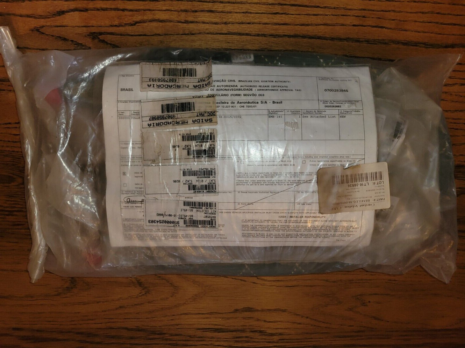 New Embraer Bombardier BD-700 Collector Kit BS-145LEG-38-0002