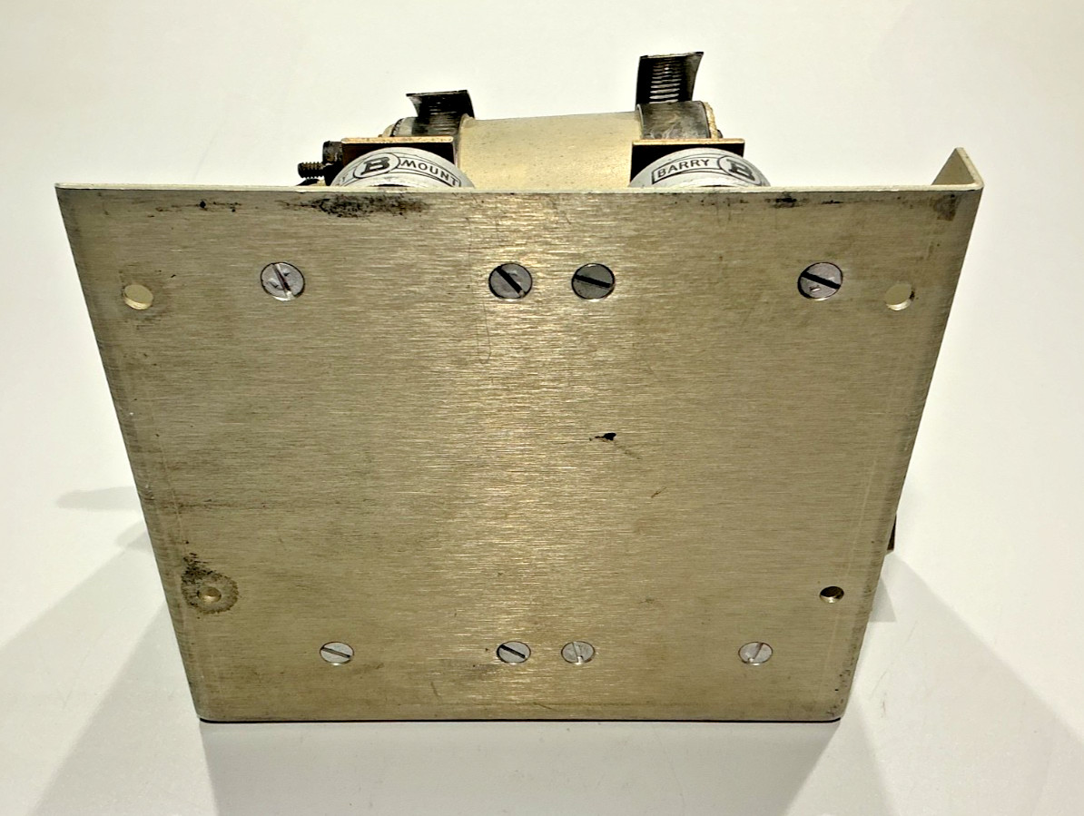 P/N: 1C535 Century Flight Autopilot Hold with Edo-Aire 1C725 Mount (12-VOLT)
