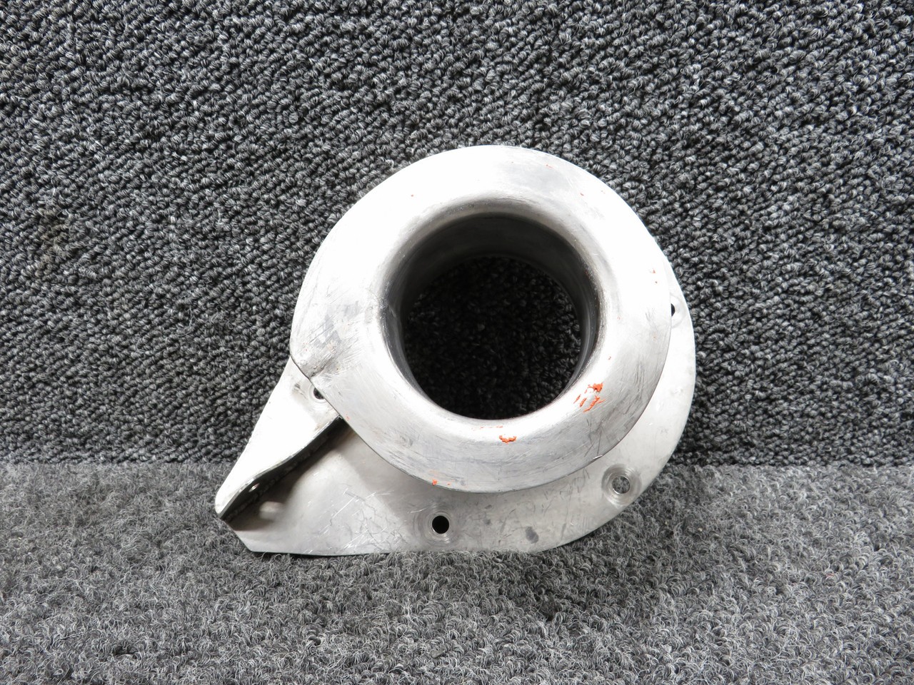 72110166-003 Dehavilland DHC-7-102 Bleed Air Mounting Assembly