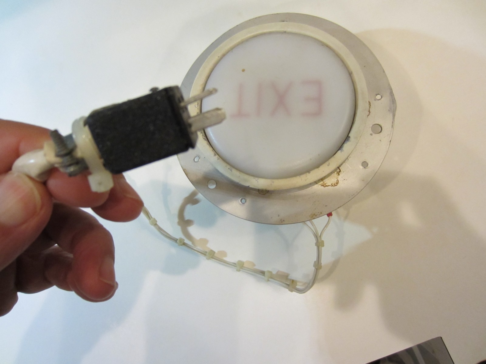 UNIQUE ROUND GRIMES AIRCRAFT EXIT LIGHT P/N 34170-1-X AS REMOVED