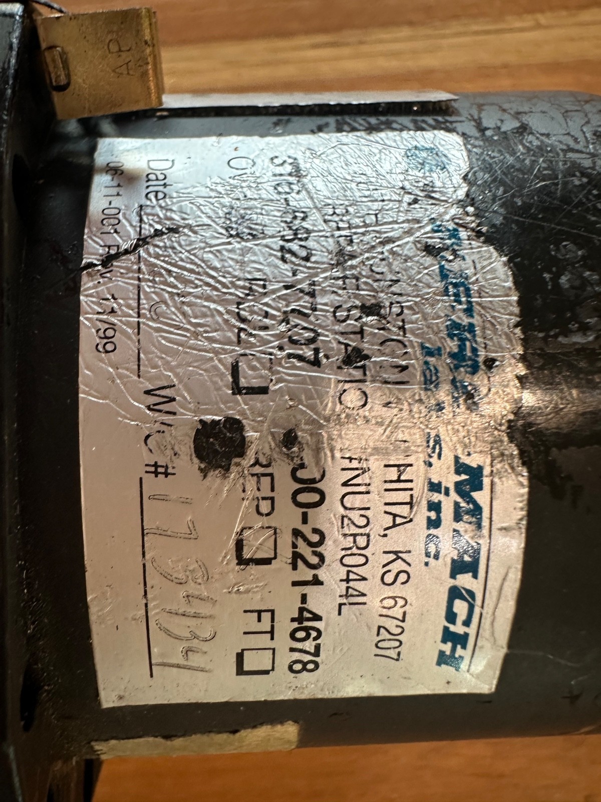 PIPER AW2829AE02 (Alt: 50099-4-2) US Gauge Max Allowable Airspeed Indicator