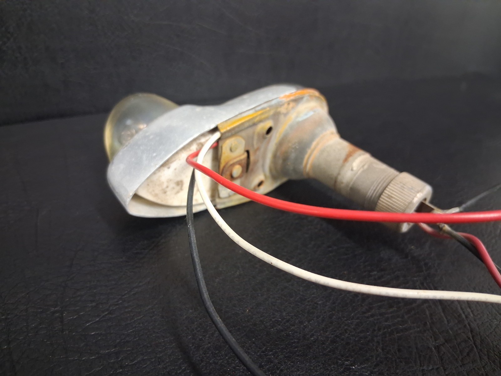 LH Wing Tip Nav Light W/Strobe (PN: Unknown)