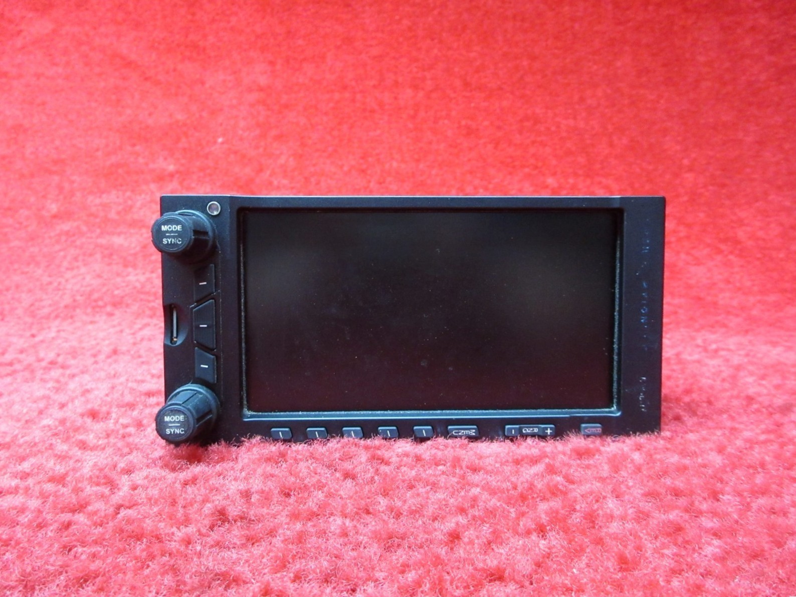 Aspen Avionics EFD500 Flight Display System 14/28V PN 910-00001-003