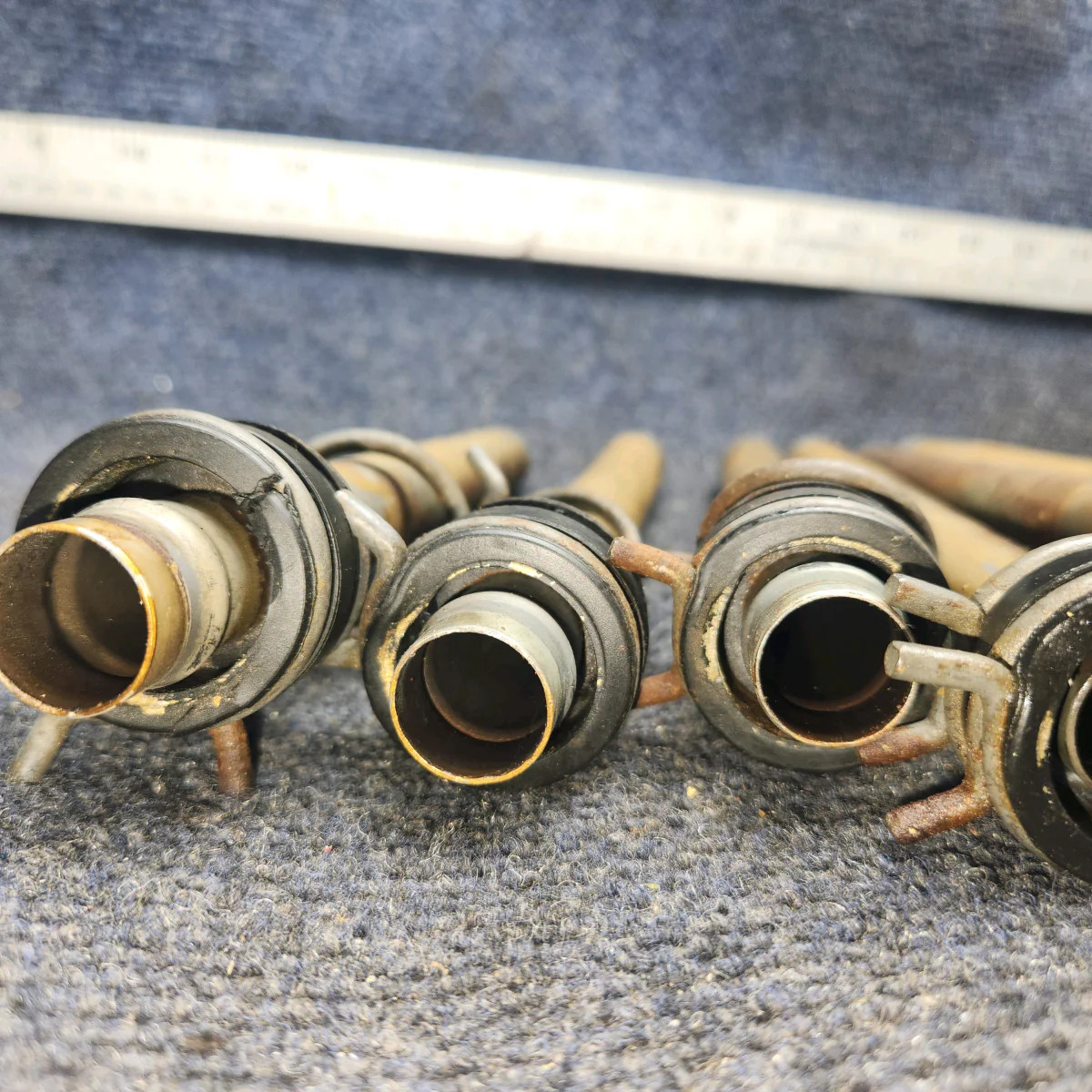 SA21284 / 21284 | Continental O-300-D | Cessna 172F | Push Rod Housing Set of 10