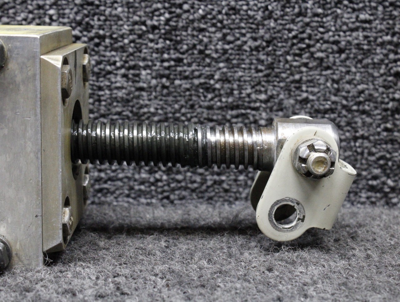 740021-503 (Use: 740230-501) Mooney M20K Aft Trim Actuator Assembly