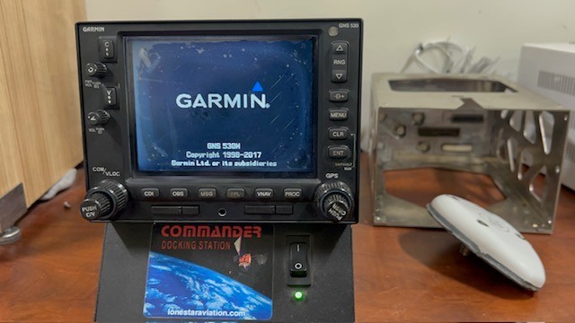 Garmin, Inc. GNS 530W WAAS GPS/NAV/COMM Unit P/N: 011-01064-40 (14/28V)