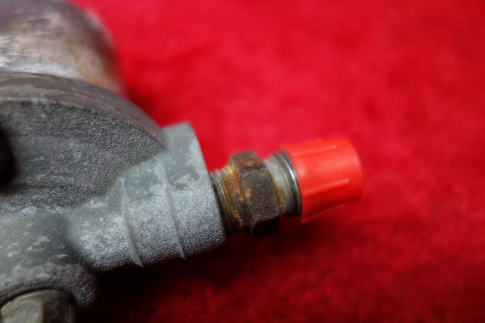 Piper PA-28-181 Archer II Fuel Gascolator PN 35715-03, 35715-003