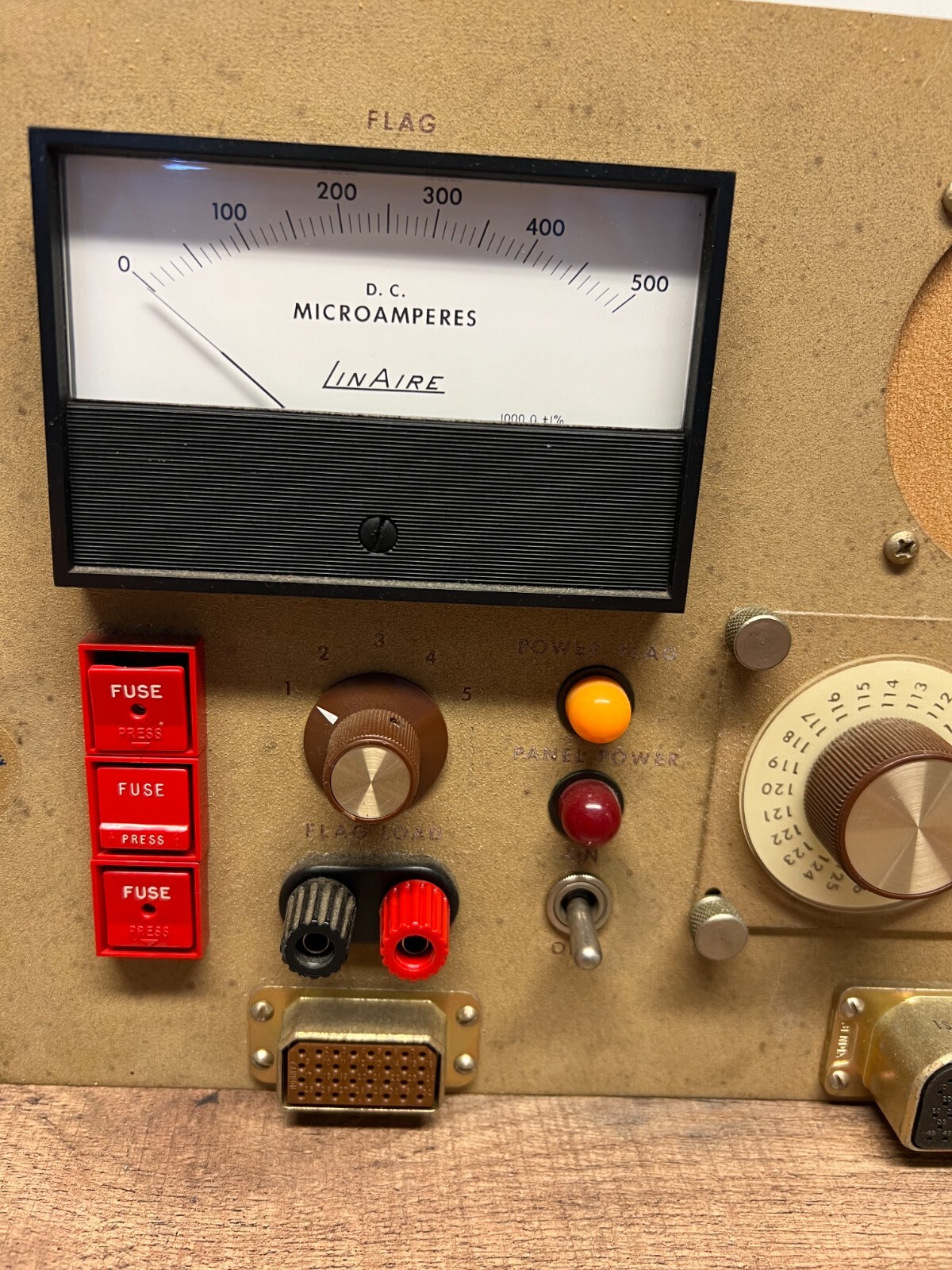Linaire LV-5 Test Panel
