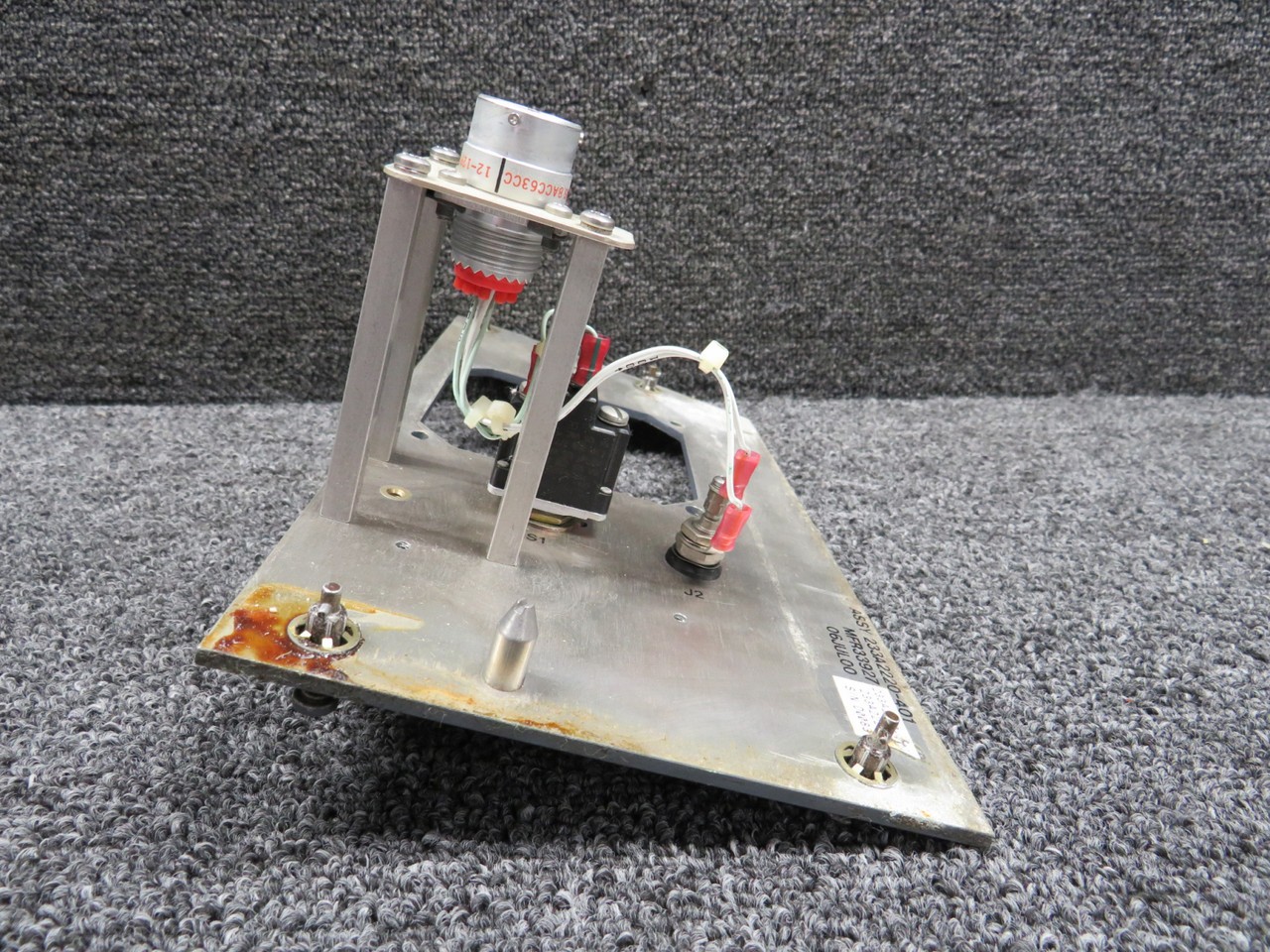 233A2220-1 Boeing 737-800 Clock and Nose Wheel Steering Switch Panel Assembly