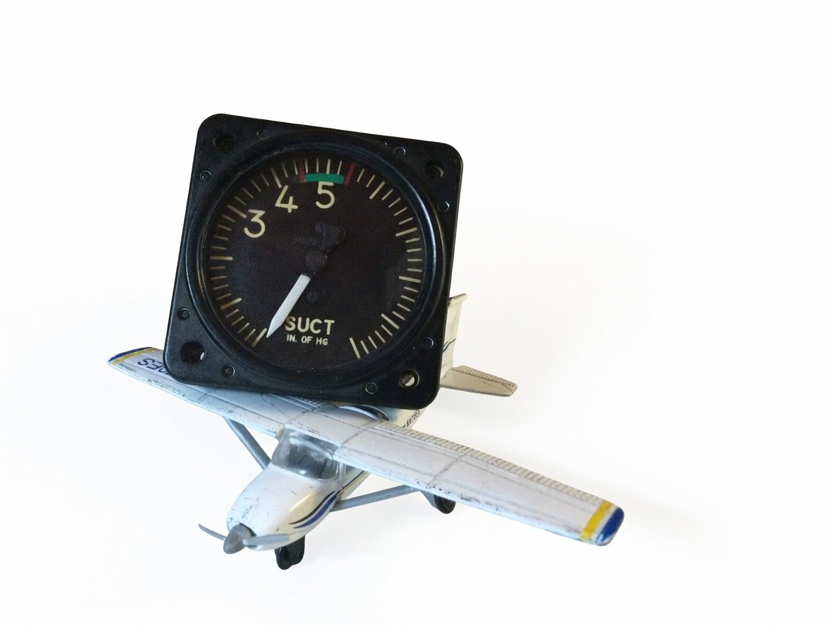 Mil-Spec Suction U.S. Gauge MIL-G-7734B (5 IN. of HG) AW2821AB01 -Tested Good